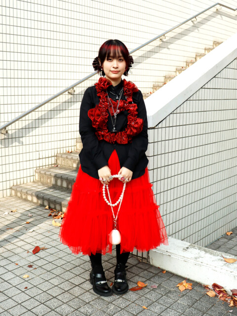 服飾研究科1年 イン ウセイ (Yu Qing Yin)