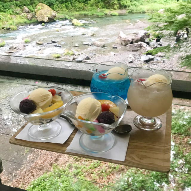 恒例の誕生日会